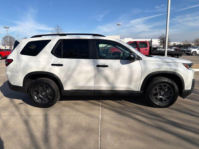 new 2026 Honda Pilot car, priced at $52,345