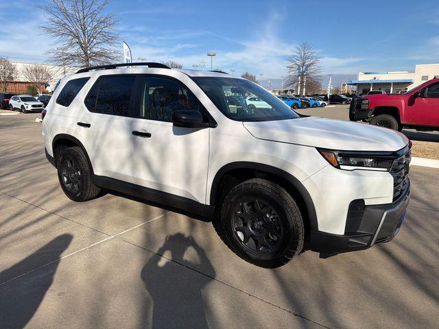 new 2026 Honda Pilot car, priced at $52,345