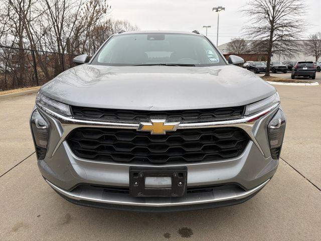 used 2025 Chevrolet Trax car, priced at $22,895