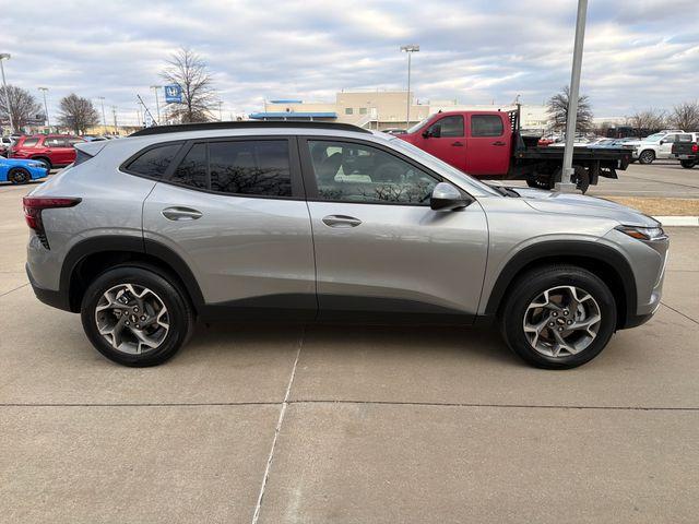 used 2025 Chevrolet Trax car, priced at $22,895