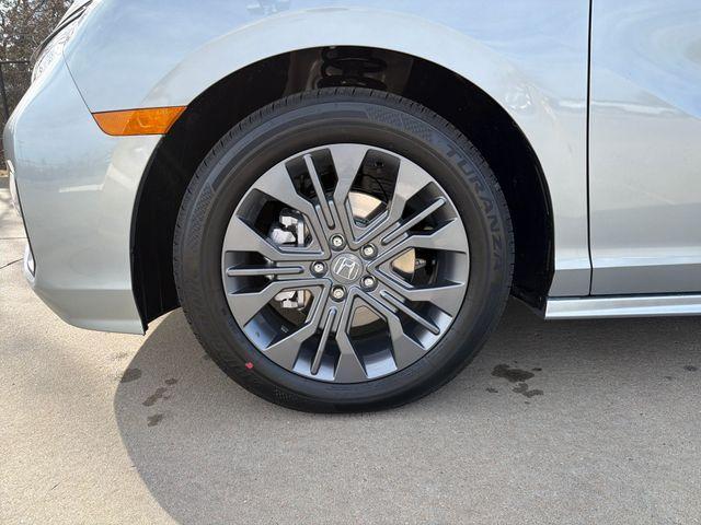 new 2026 Honda Odyssey car, priced at $48,990