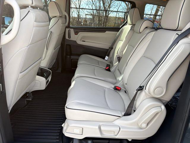 new 2026 Honda Odyssey car, priced at $48,990