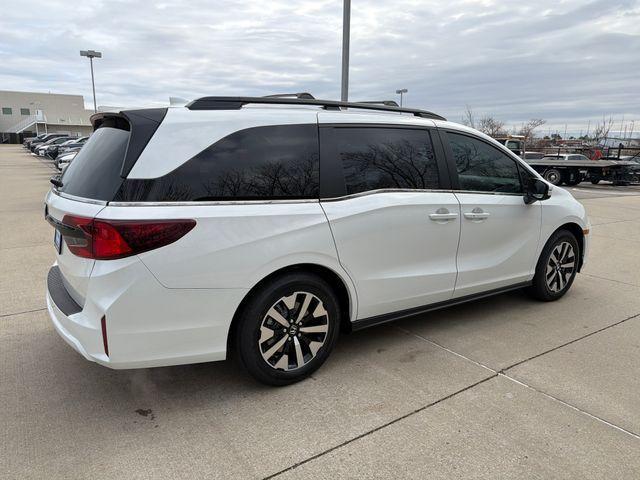 new 2026 Honda Odyssey car, priced at $45,340