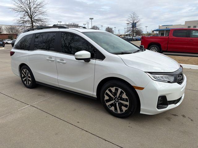 new 2026 Honda Odyssey car, priced at $45,340