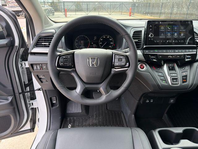 new 2026 Honda Odyssey car, priced at $45,340