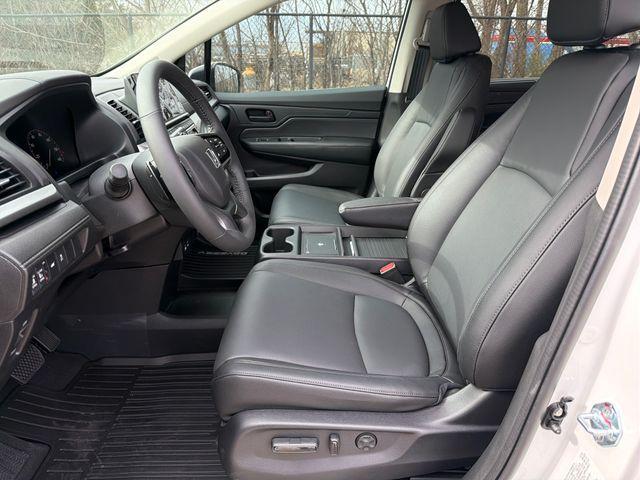 new 2026 Honda Odyssey car, priced at $45,340