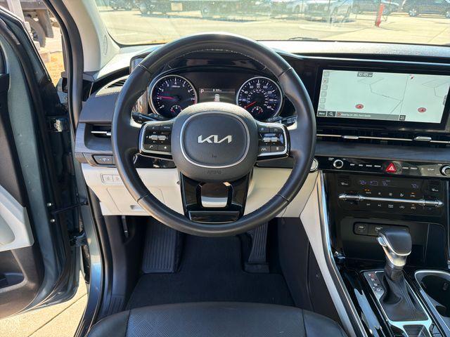 used 2024 Kia Carnival car, priced at $32,195