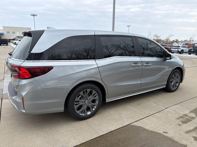 new 2026 Honda Odyssey car, priced at $48,990