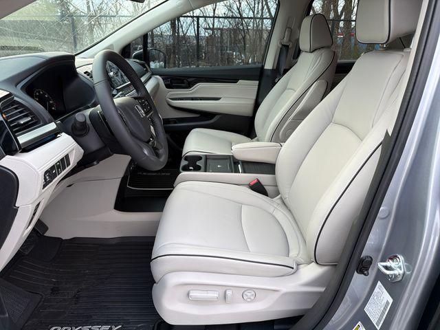 new 2026 Honda Odyssey car, priced at $48,990