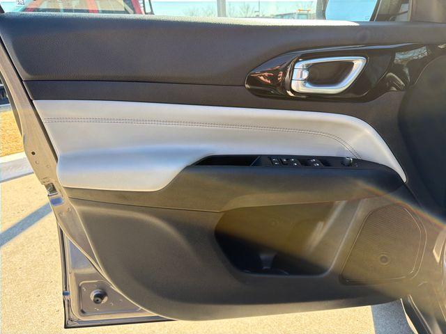 used 2024 Jeep Compass car, priced at $23,395