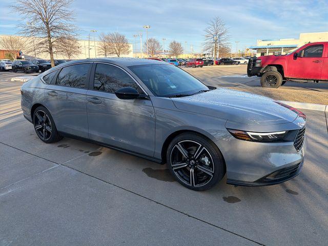 new 2025 Honda Accord Hybrid car, priced at $35,305