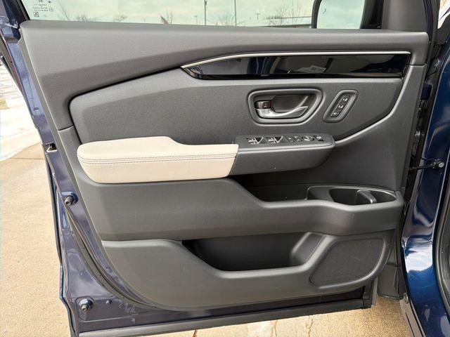 new 2026 Honda Passport car, priced at $48,085