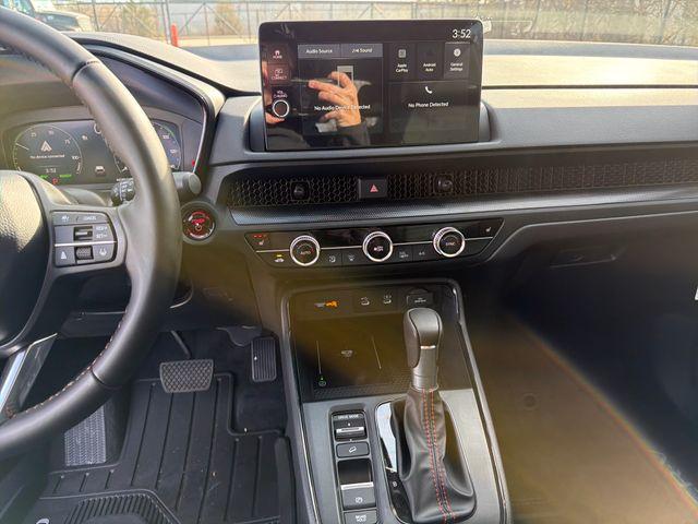 new 2026 Honda CR-V Hybrid car, priced at $40,175