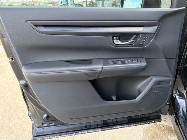 new 2026 Honda CR-V Hybrid car, priced at $40,175