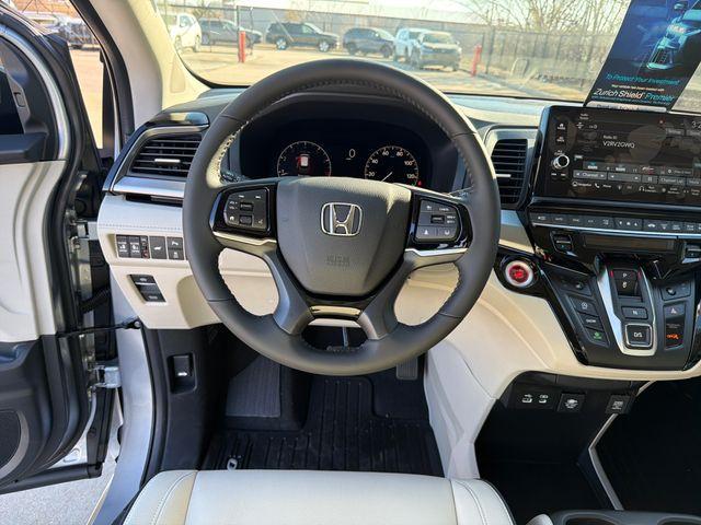 new 2026 Honda Odyssey car, priced at $48,990