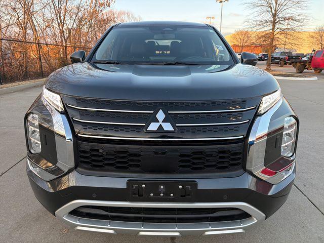 used 2024 Mitsubishi Outlander car, priced at $23,495