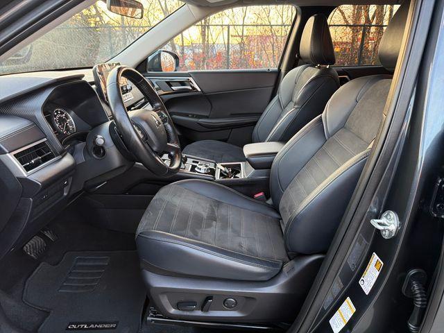 used 2024 Mitsubishi Outlander car, priced at $23,495