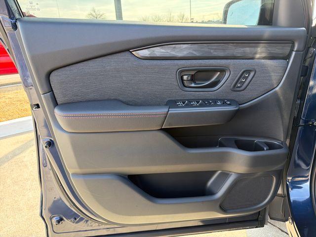 new 2026 Honda Passport car, priced at $50,165