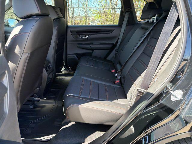 new 2026 Honda CR-V Hybrid car, priced at $40,175