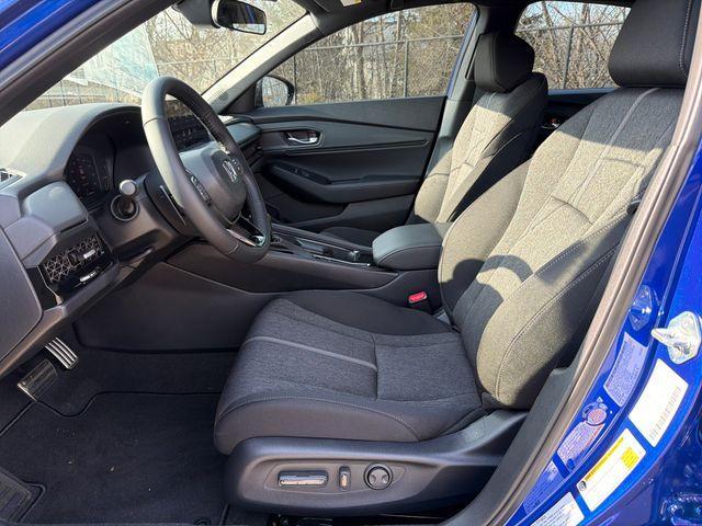 new 2025 Honda Accord Hybrid car, priced at $35,305