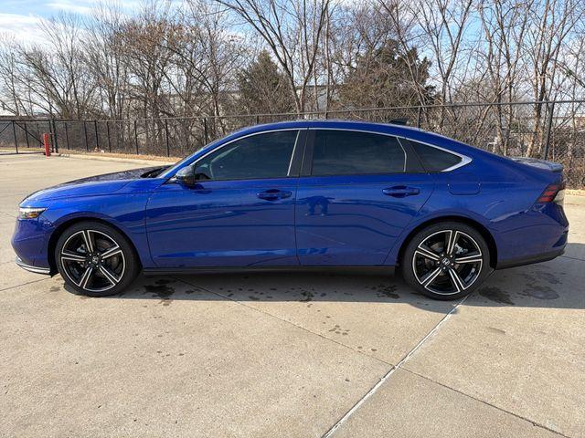 new 2025 Honda Accord Hybrid car, priced at $35,305