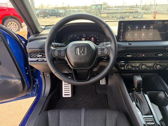 new 2025 Honda Accord Hybrid car, priced at $35,305