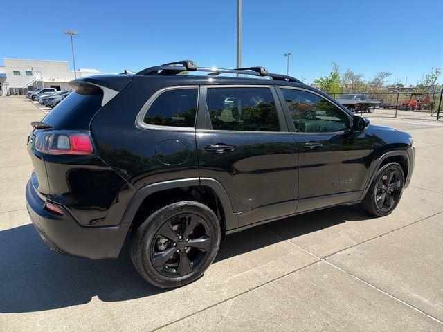 used 2021 Jeep Cherokee car, priced at $13,995