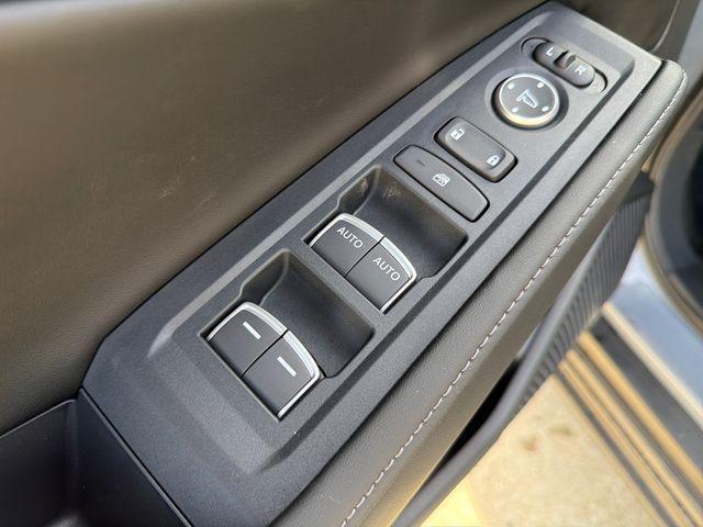 new 2025 Honda Accord Hybrid car, priced at $35,305