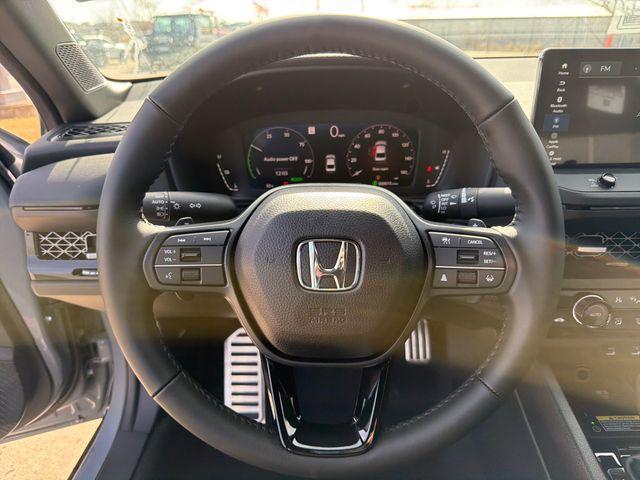 new 2025 Honda Accord Hybrid car, priced at $35,305