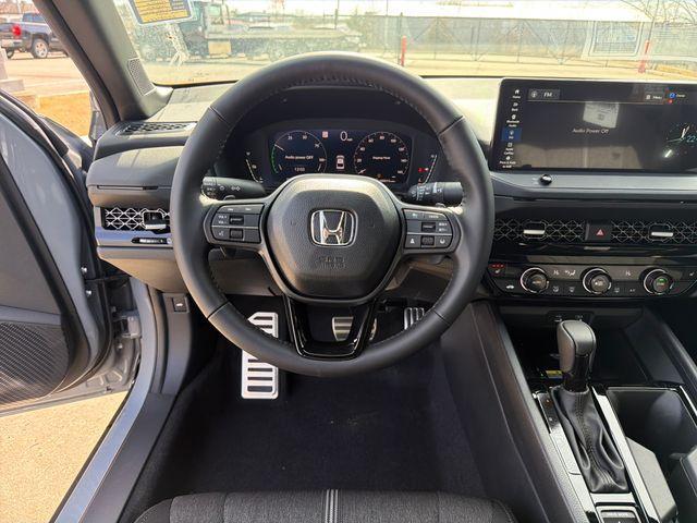 new 2025 Honda Accord Hybrid car, priced at $35,305