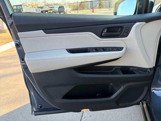 new 2026 Honda Odyssey car, priced at $44,290
