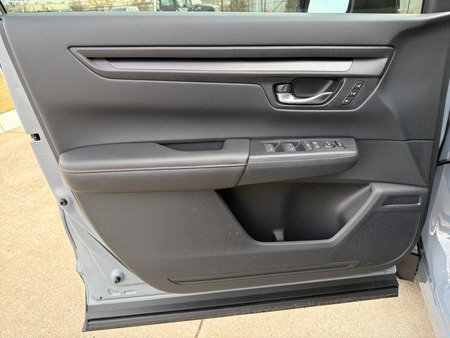 new 2026 Honda CR-V Hybrid car, priced at $40,630