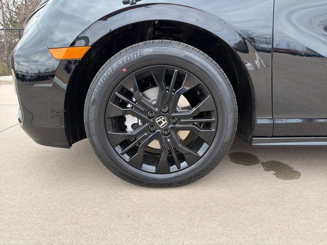 new 2026 Honda Odyssey car, priced at $45,390