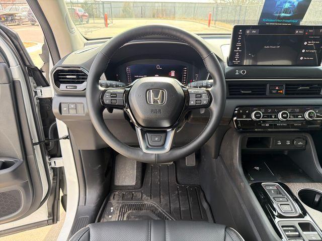 new 2026 Honda Pilot car, priced at $55,445