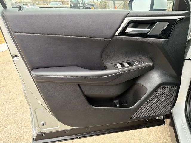 used 2024 Mitsubishi Outlander car, priced at $24,195