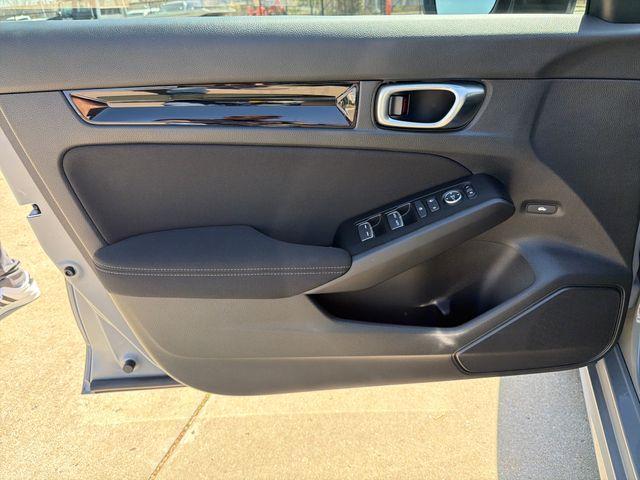 used 2026 Honda Civic Hybrid car, priced at $29,195