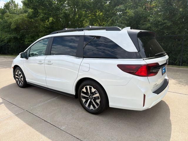 new 2026 Honda Odyssey car, priced at $45,705
