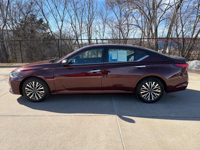 used 2024 Nissan Altima car, priced at $19,580