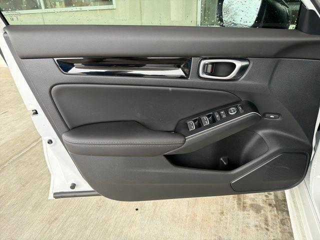 new 2026 Honda Civic Hybrid car, priced at $33,945