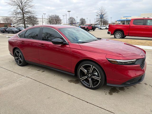 new 2025 Honda Accord Hybrid car, priced at $35,305