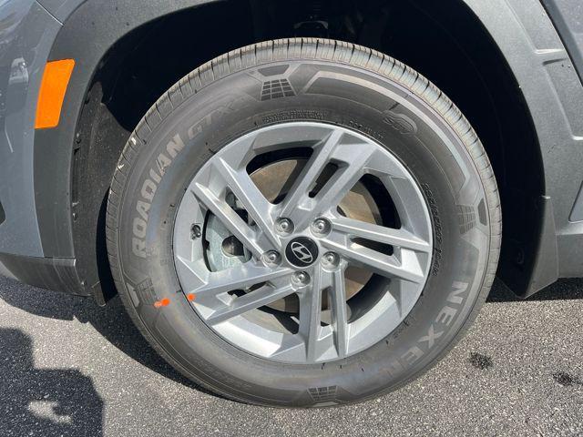 new 2026 Hyundai Tucson car, priced at $27,675