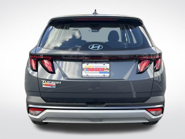 new 2026 Hyundai Tucson car, priced at $27,675