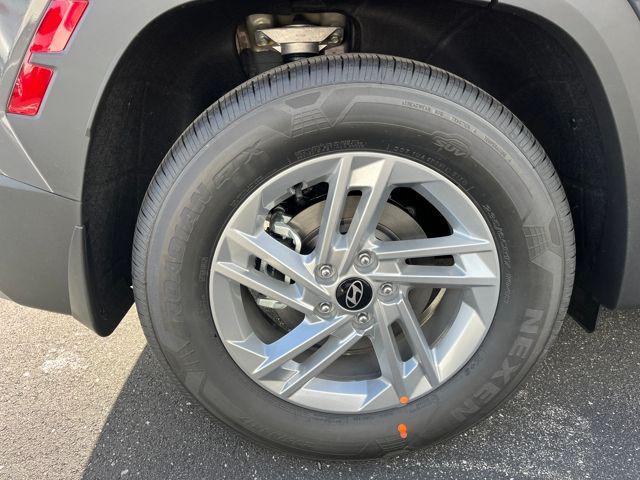 new 2026 Hyundai Tucson car, priced at $27,675