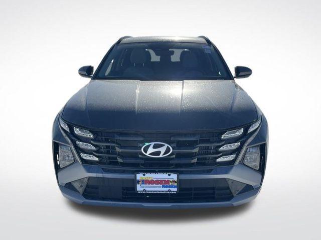 new 2026 Hyundai TUCSON Hybrid car, priced at $32,105