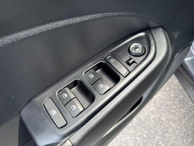 used 2025 Hyundai Venue car, priced at $22,311