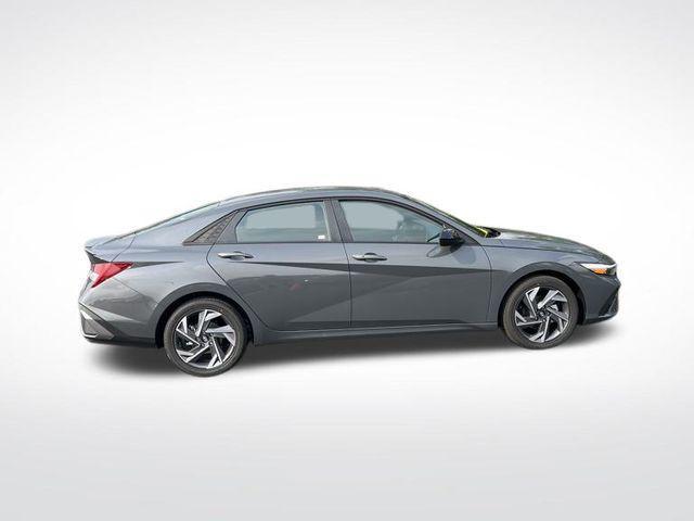 new 2025 Hyundai ELANTRA HEV car, priced at $24,330