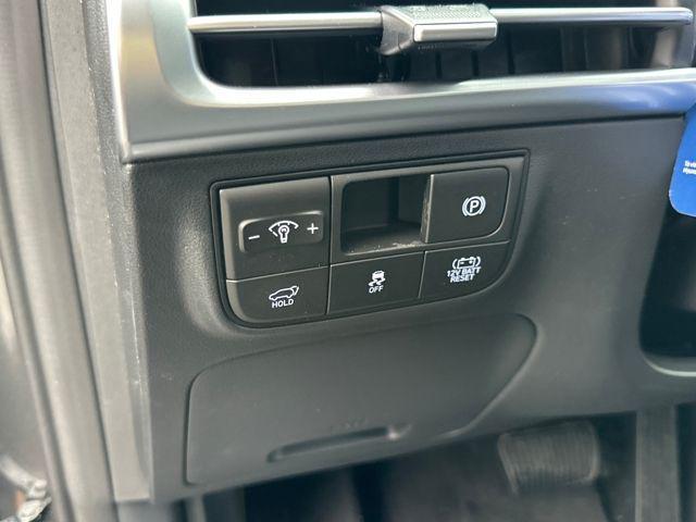 new 2026 Hyundai TUCSON Hybrid car, priced at $33,105