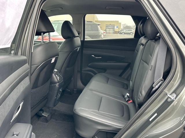 new 2026 Hyundai TUCSON Hybrid car, priced at $33,105