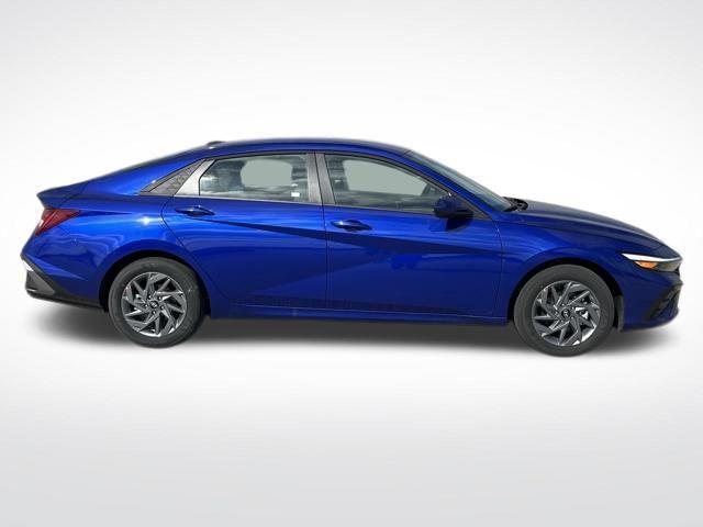 new 2026 Hyundai ELANTRA HEV car, priced at $26,496