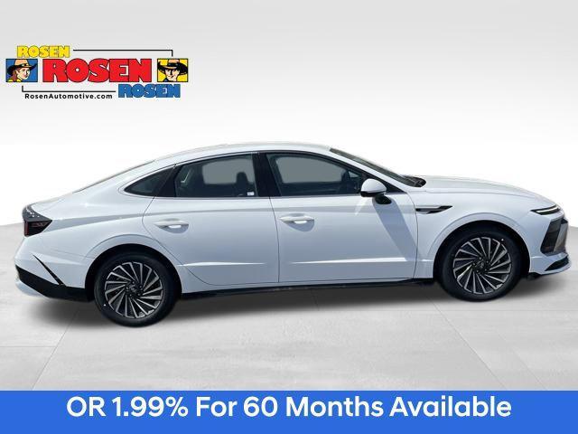 new 2025 Hyundai Sonata Hybrid car, priced at $28,630